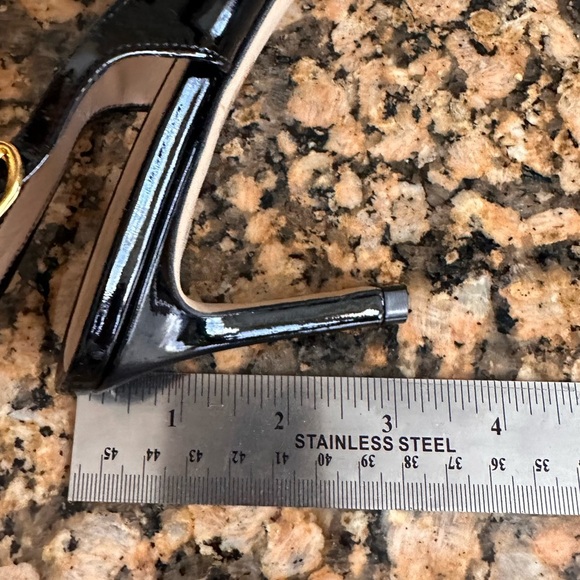 NEW STUART WEITZMAN Black Align Stiletto Sandal - Picture 9 of 9